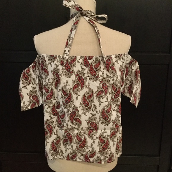 NEW! AFTER MARKET Paisley Cold Shoulder Top - Picture 5 of 8
